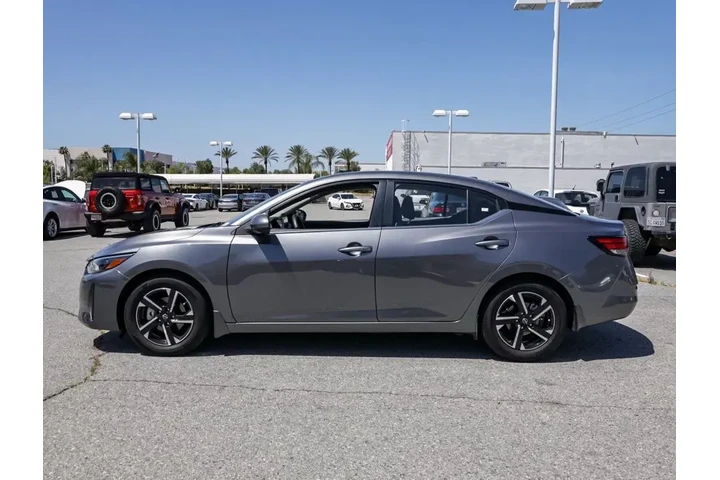 $20198 : Nissan Sentra 2025 SV 4dr Se image 7