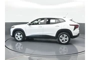 $19489 : Chevrolet Trax 2024 LS 4dr C thumbnail