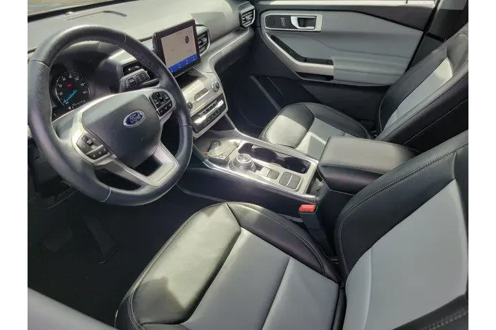 $32000 : Ford Explorer 2023 XLT 4dr S image 3