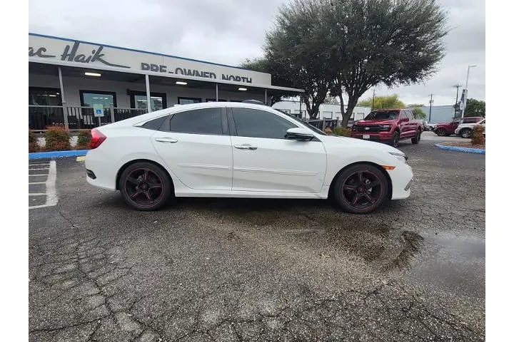 $18999 : Honda Civic 2019 Touring 4dr image 2