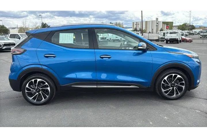 $23984 : Chevrolet Bolt EUV 2023 Prem image 4