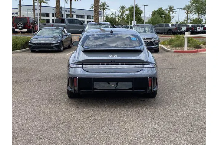 $27098 : Hyundai IONIQ 6 2024 SEL 4dr image 4