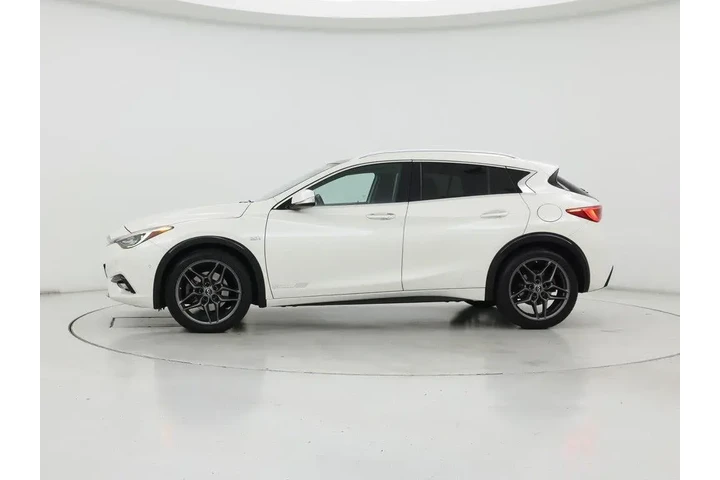 $15998 : INFINITI QX30 2017 Premium 4 image 3