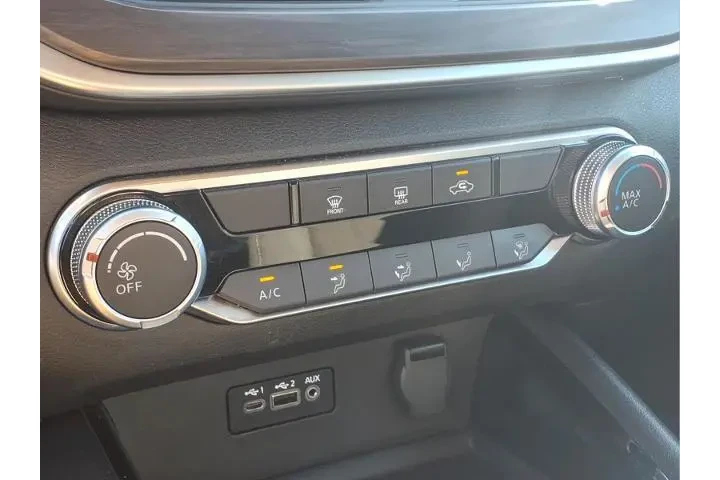 $18987 : Nissan Altima 2024 2.5 SV 4d image 7