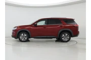 $27998 : Nissan Pathfinder 2023 SL 4d thumbnail
