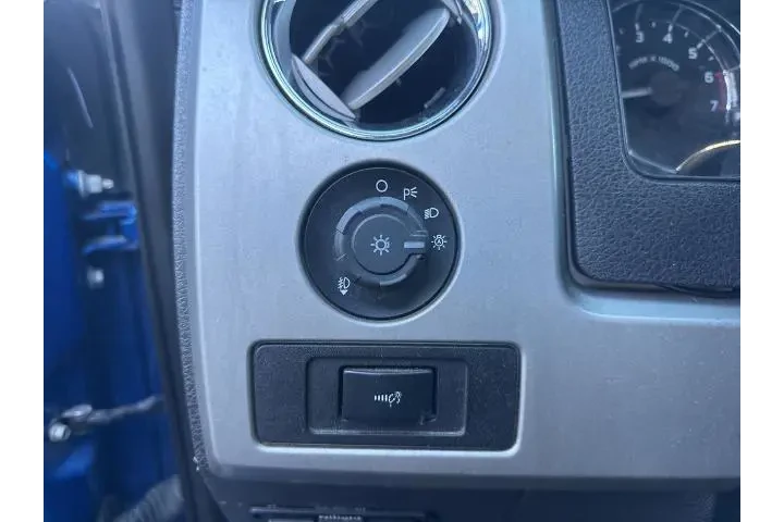 $12000 : Ford F-150 2011 4x4 FX4 4dr image 8