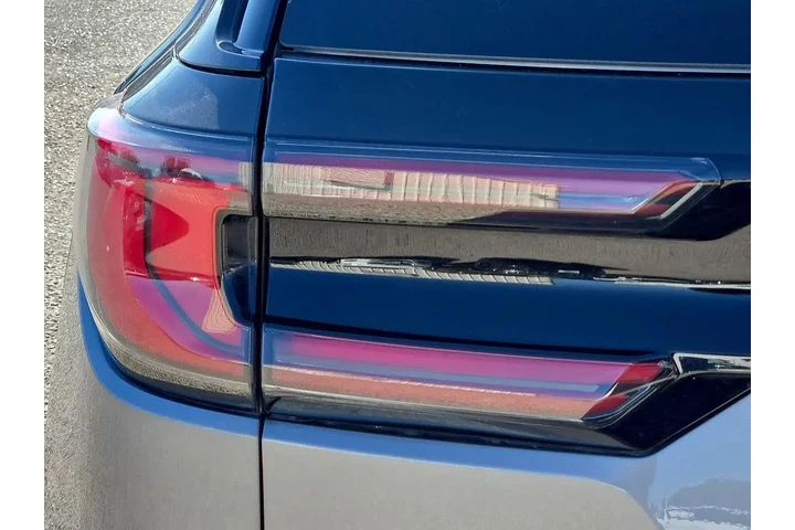 $38982 : GMC Acadia 2024 Elevation 4d image 10