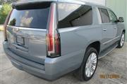 $30995 : 2016 Escalade thumbnail