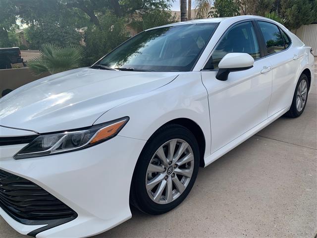 $16000 : 2019 Toyota Camry LE image 2