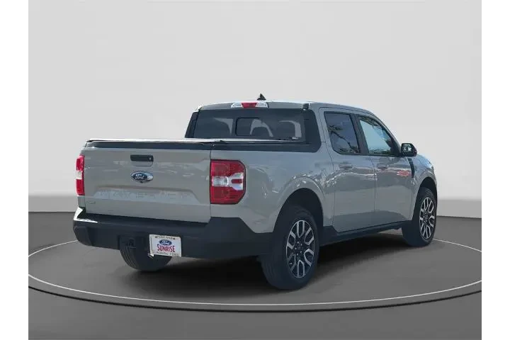 $32200 : Ford Maverick 2024 Lariat 4d image 5