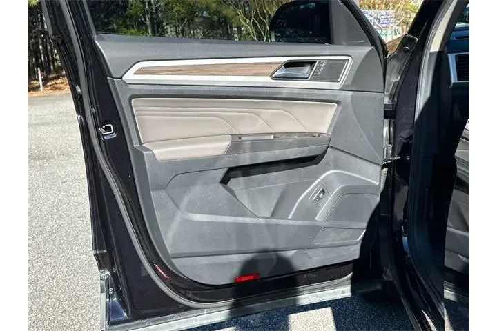 $30039 : Volkswagen Atlas 2023 AWD V6 image 10