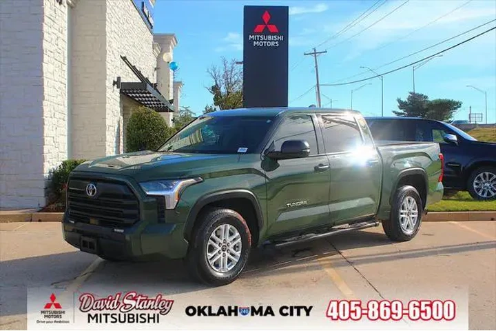 $38063 : Toyota Tundra 2022 4x2 SR5 4 image 1