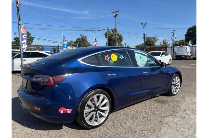 $22599 : 2018 Model 3 Long Range image 6