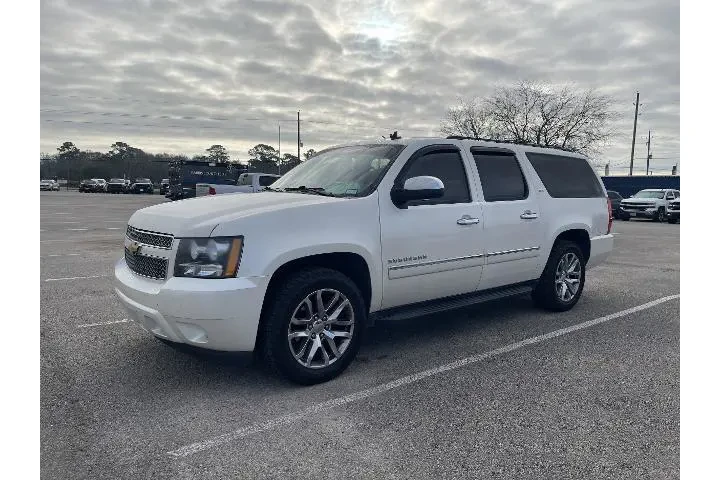 $11988 : Chevrolet Suburban 2012 4x2 image 4
