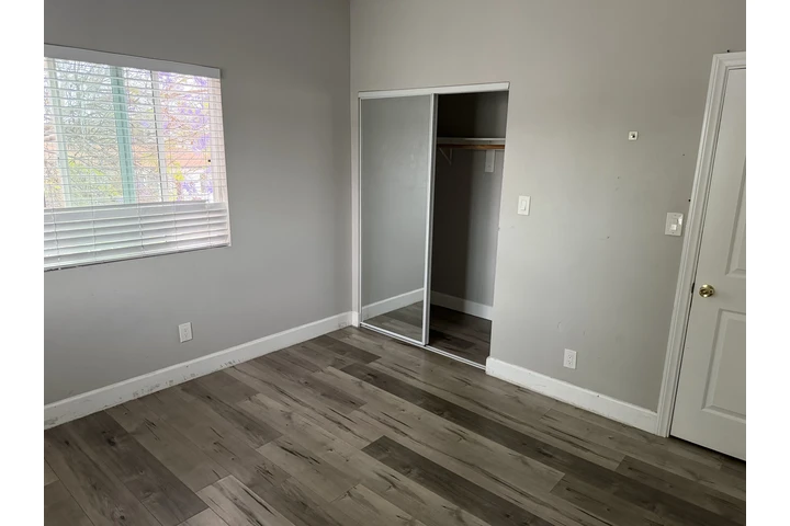 $920 : Cuarto de renta sin depósito image 2
