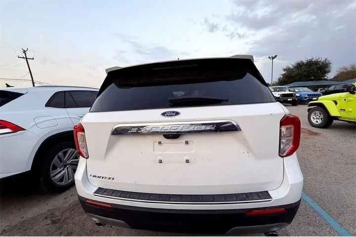 $27991 : Ford Explorer 2024 Limited 4 image 8