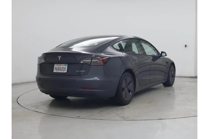 $29998 : Tesla Model 3 2022 AWD Long image 8