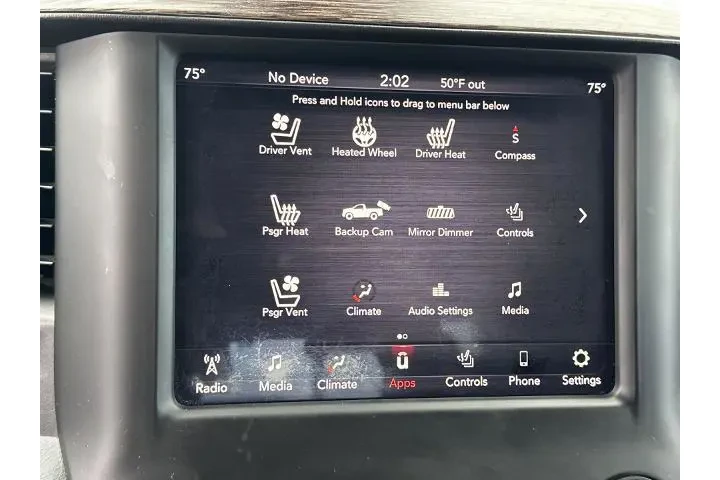 $32950 : Ram 1500 2019 4x4 Laramie 4d image 3