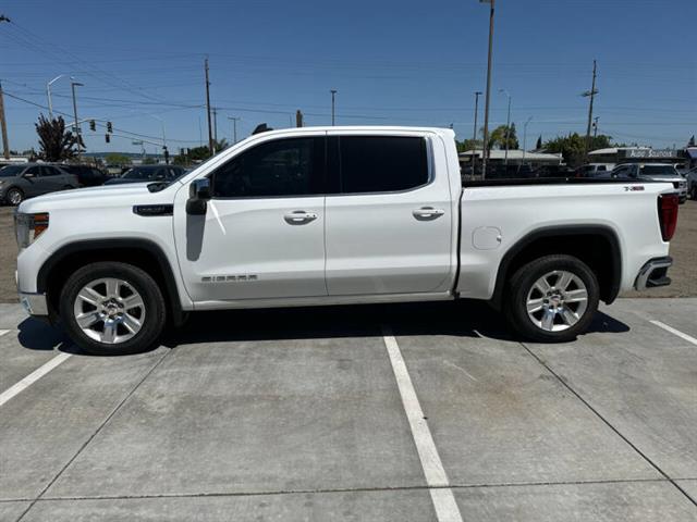 $31999 : 2019 GMC Sierra 1500 SLE image 3