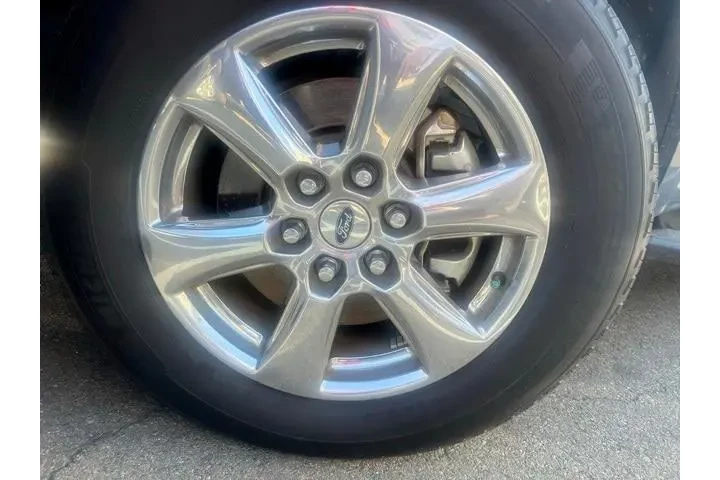 $24988 : Ford F-150 2018 4x2 XLT 4dr image 2