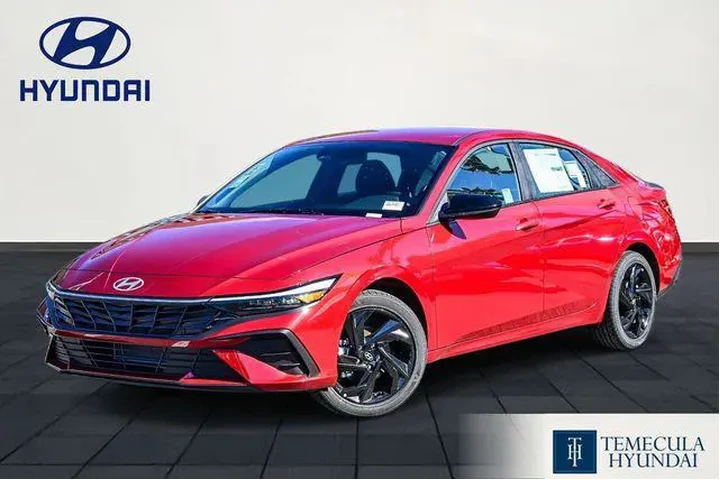 $25500 : Hyundai ELANTRA 2026 SEL Spo image 1