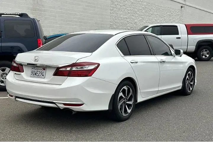 $12995 : Honda Accord 2017 EX-L 4dr S image 2
