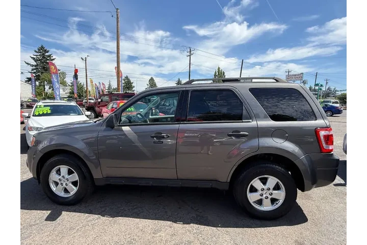 2012 Escape XLT image 6