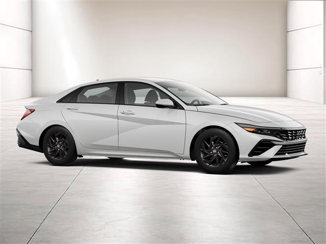$27475 : New 2024 Hyundai ELANTRA SEL image 10