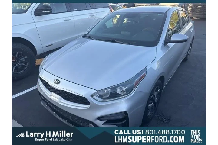 $14286 : Kia Forte 2019 LXS 4dr Sedan image 1