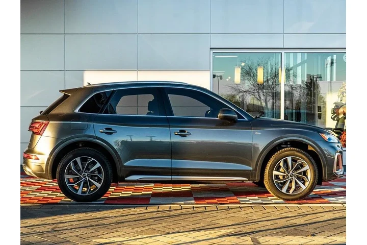 $28988 : Audi Q5 2022 AWD quattro S l image 6