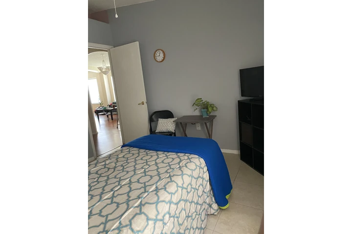 $650 : Habitación amoblada image 3