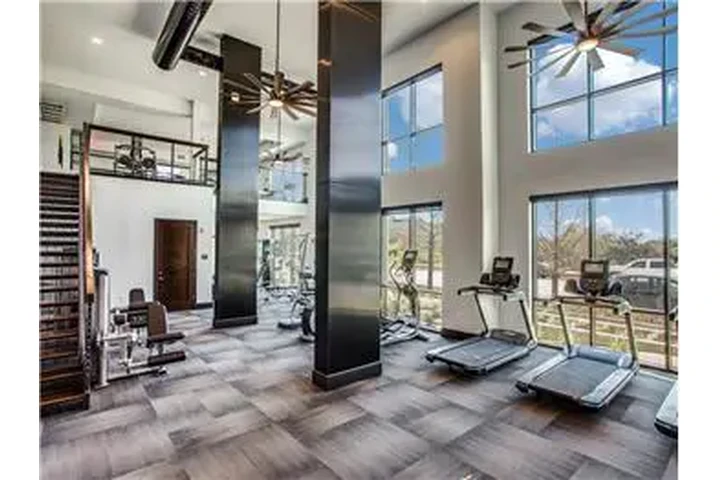 $1828 : Rental property with 1 bedro image 10