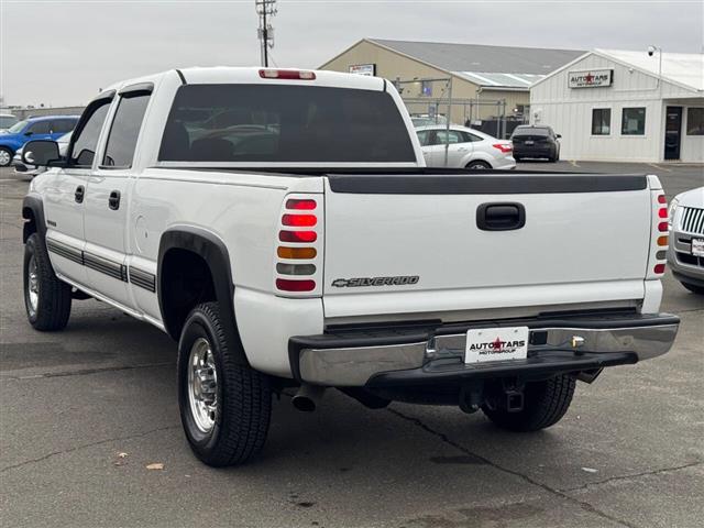 $8999 : 2001 Silverado 2500HD image 3