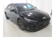 $15780 : Hyundai ELANTRA 2022 SEL 4dr thumbnail