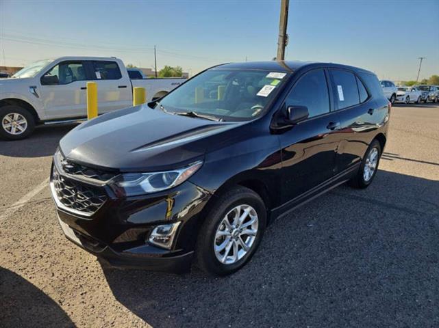 $13995 : 2018 Equinox LS image 2