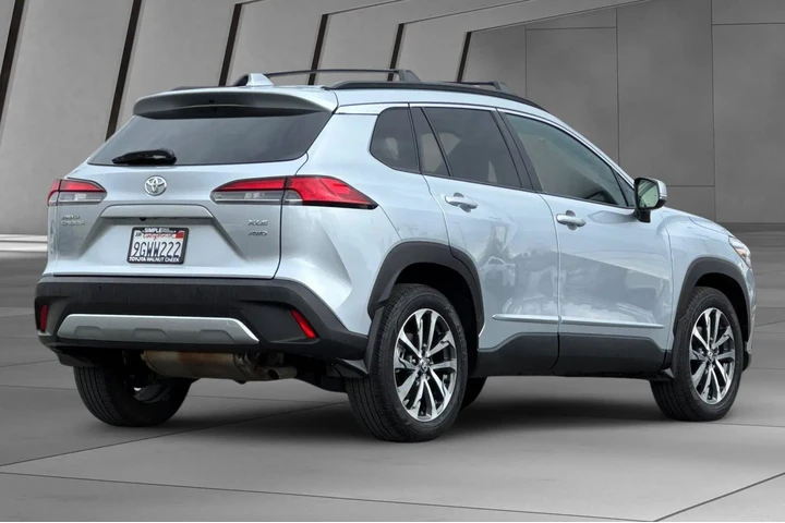 $28900 : Toyota Corolla Cross 2023 AW image 4