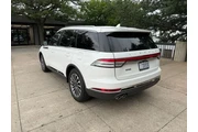 $39980 : Lincoln Aviator 2023 Standar thumbnail