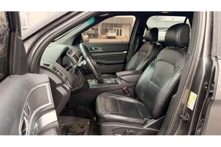 $9300 : Ford Explorer 2016 AWD Limit image 9