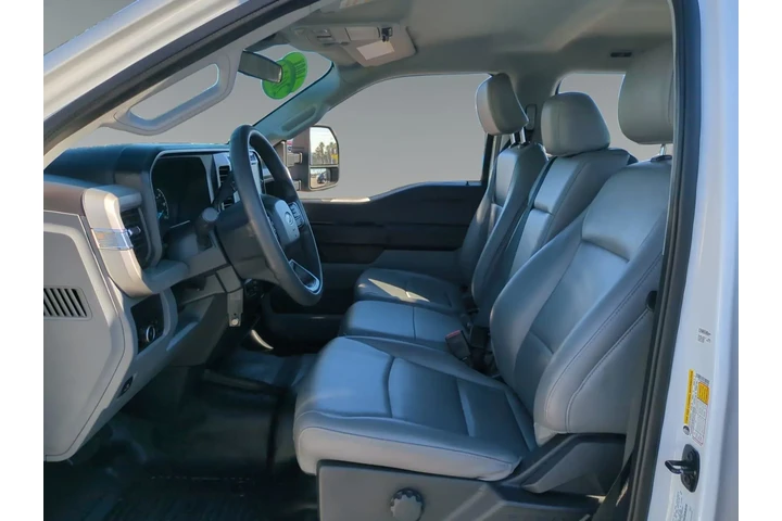 $39900 : Ford F-250 Super Duty 2024 4 image 9