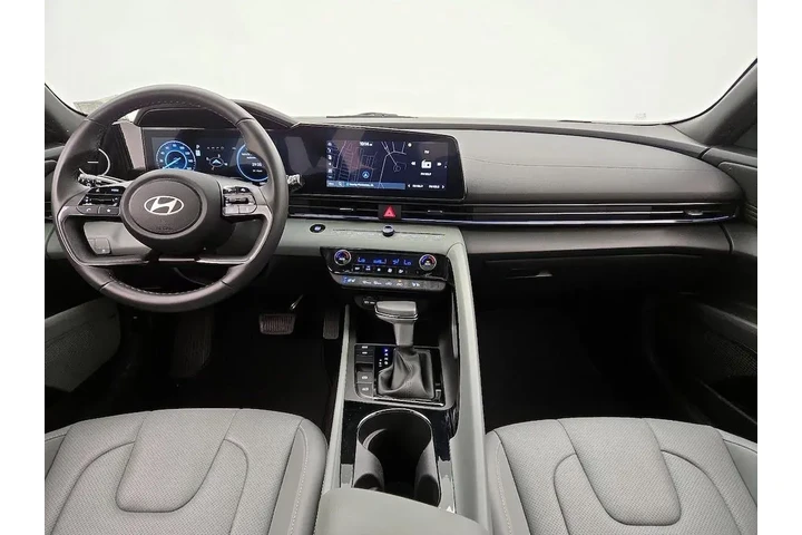 $24998 : Hyundai ELANTRA Hybrid 2025 image 9