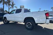 $30997 : 2021 Tacoma 4WD SR thumbnail