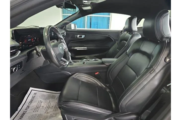 $29856 : Ford Mustang 2024 EcoBoost P image 7