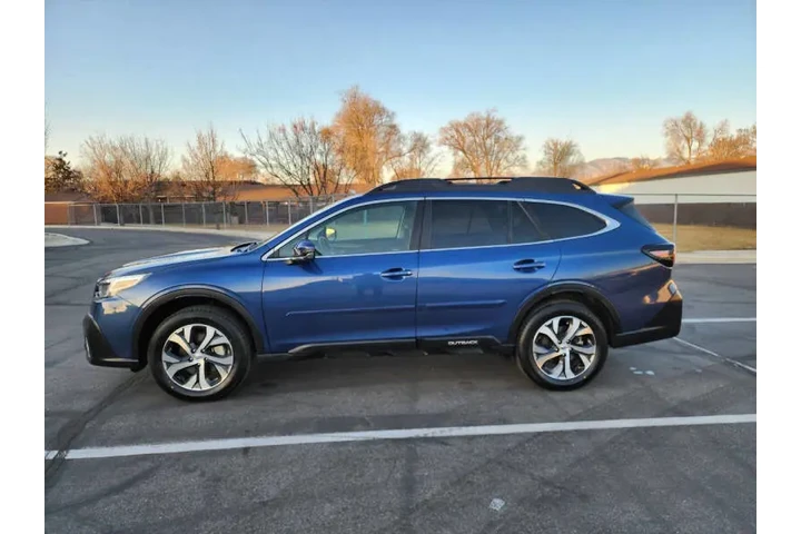 $17300 : 2021 Outback Limited image 6