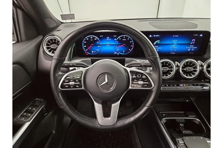 $29998 : Mercedes-Benz GLB 2023 AWD G image 10