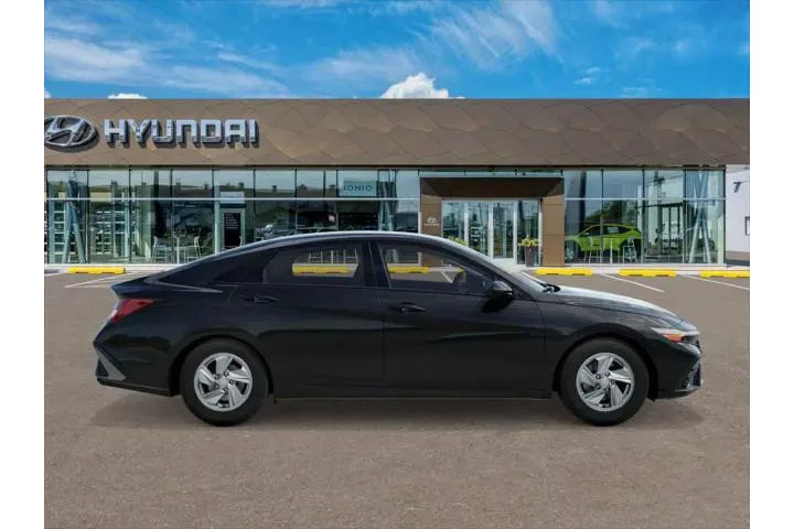 $23495 : Hyundai ELANTRA 2026 SE 4dr image 7