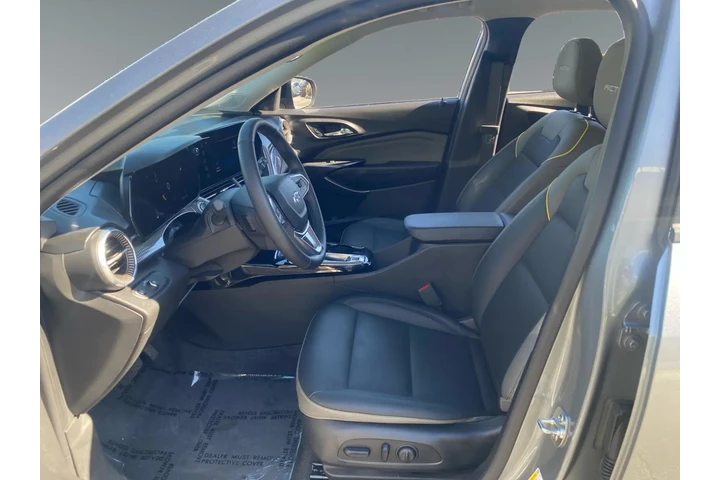 $27468 : Chevrolet Trax 2025 ACTIV 4d image 9