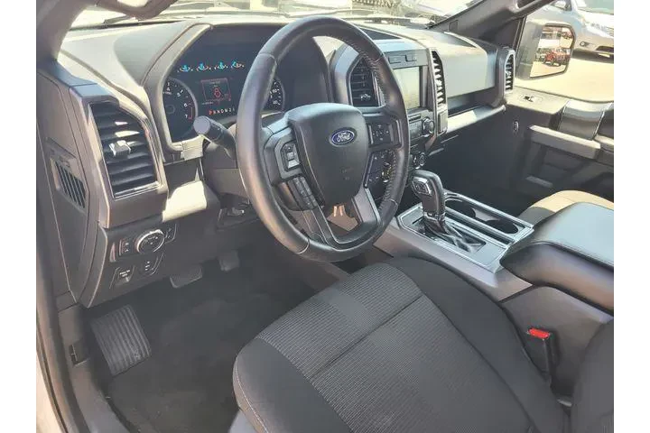 $25257 : Ford F-150 2017 4x2 Lariat 4 image 9