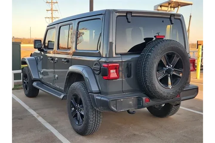 $33250 : Jeep Wrangler Unlimited 2021 image 2