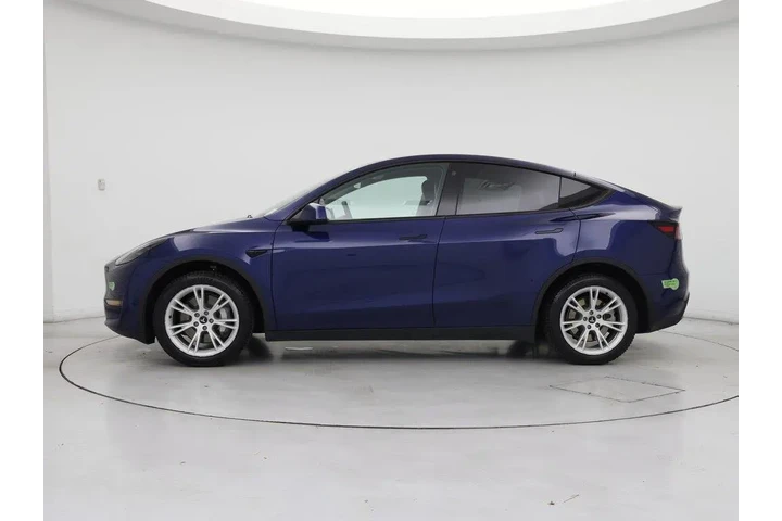 $33998 : Tesla Model Y 2023 AWD Long image 3