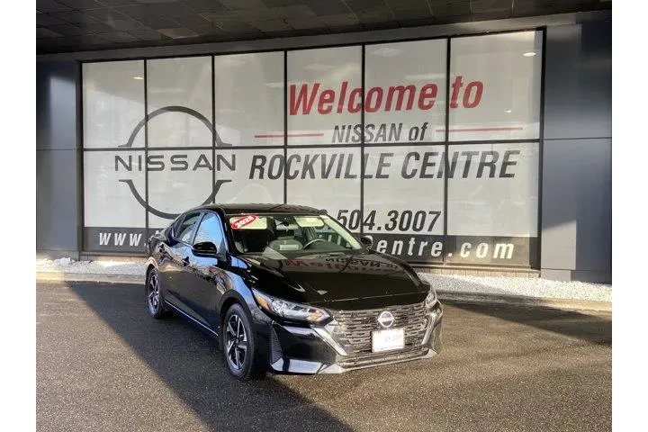 $15708 : Nissan Sentra 2025 SV 4dr Se image 1